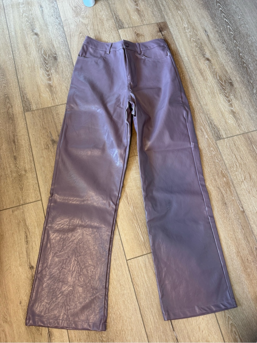 Le Lis faux leather straight-leg pants purple/lavender shade size Small